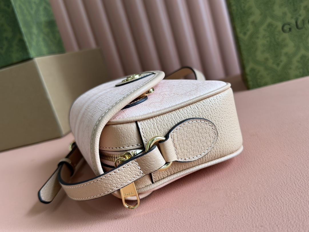 Gucci Satchel Bags